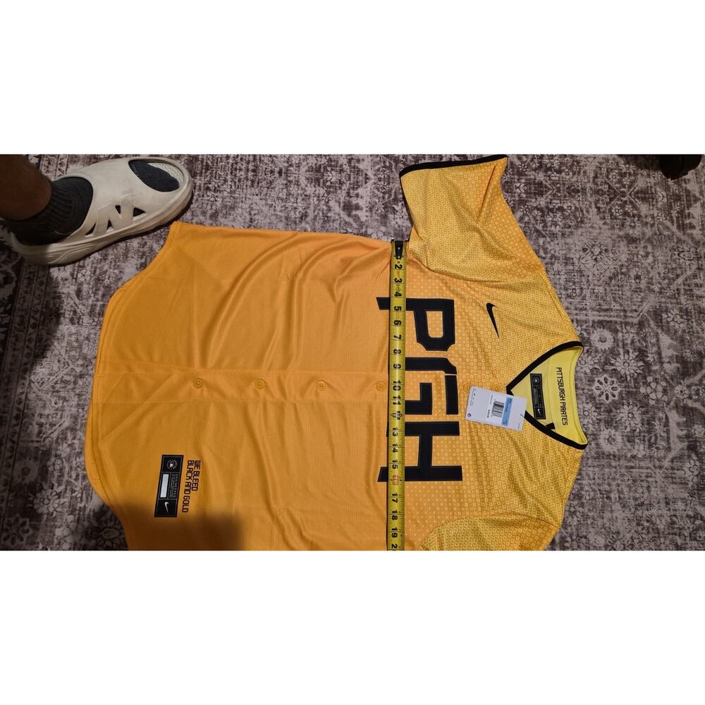 Nike Pittsburgh Pirates City Connect Jersey Mens M Yellow PGH MLB NWT - Picture 11 of 14